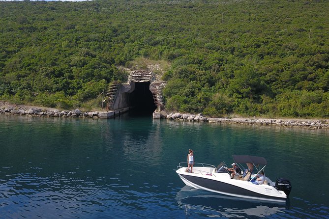 3h-Private Bout: Kotor bay and Blue Cave attraction (Free Drinks) - Swimming, snorkeling, beer, and the practical details