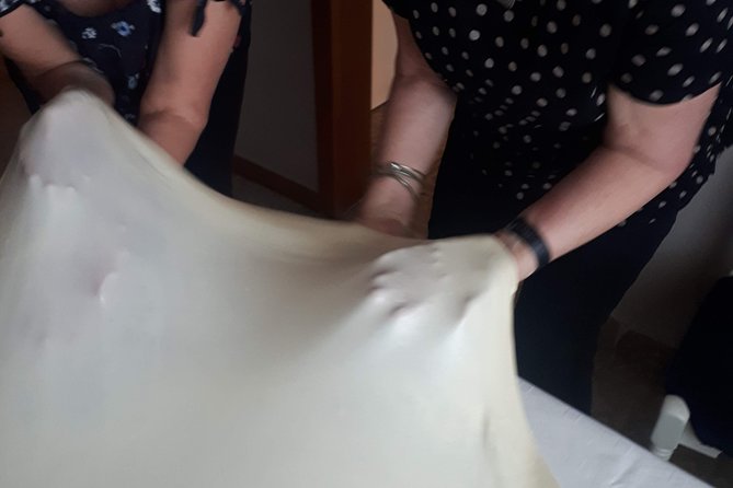 Balkan pita making culinary experience - Arriving near Podgorica for the 10:00 am class