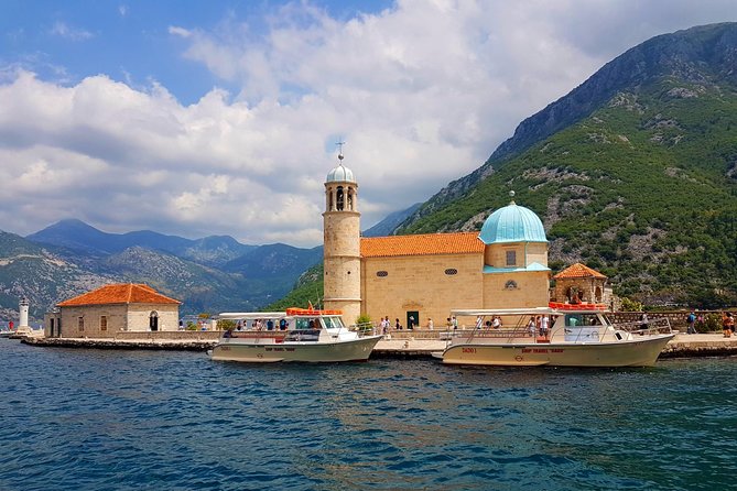 Bike tour - Kotor Bay circle and visit Our Lady of the Rock - Tre Sorelle Palace and the first bay views