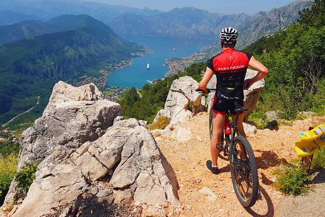 Bike tour - Panoramic downhill from Njeguši and Kotor serpentines - Coffee at Horizont Bar and Time to Pause