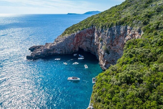 Blue Cave and Lady of the Rocks 3 Hour Tour - What the boat ride is really like