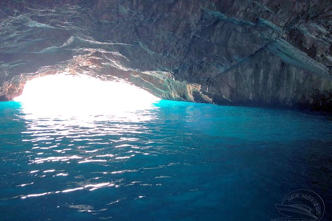 Blue Cave & Lady of the Rocks 3 hrs private tour (up to 5 pax) - Swimming inside the Blue Cave