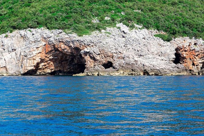 Blue cave, Mamula island, Submarine tunnels and Our lady of the Rocks (3h) - Why this three-hour boat trip works