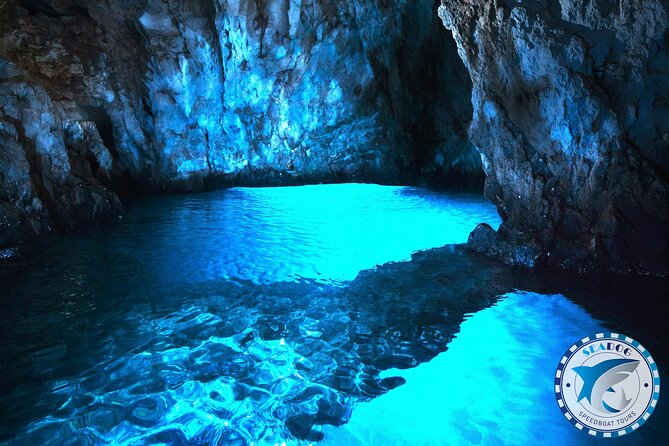 Blue cave, Mamula island, Submarine tunnels and Our lady of the Rocks (3h) - Who should book this outing