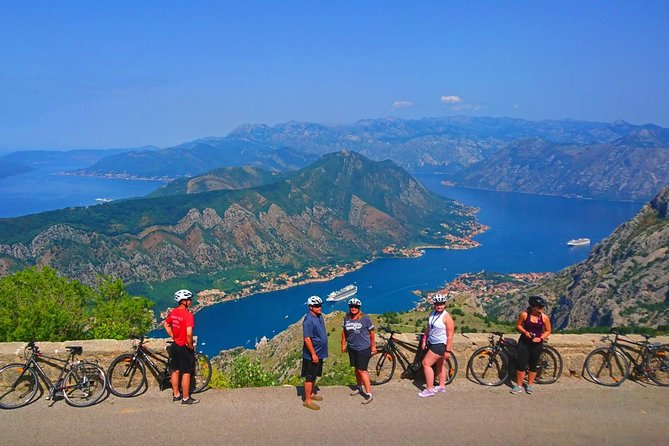 Cable car + Electric MTB from Njegos Mausoleum to Kotor bay - Key points at a glance