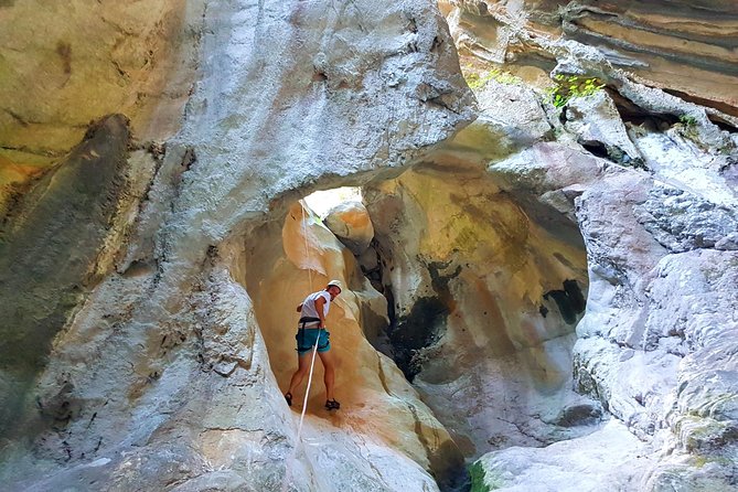 Canyoning Skurda River - Extreme adventure in Kotor City - The guides and the safety approach