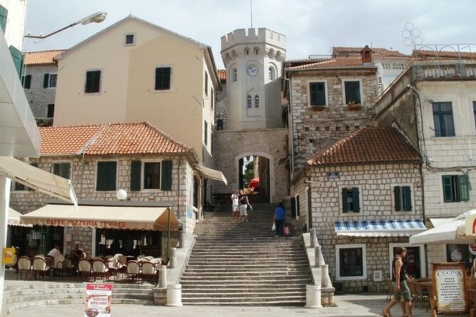 Dubrovnik Private Tour from Montenegro - The border crossing and the first view of Dubrovnik
