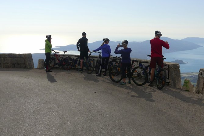 Express Cable Car ascent & 25Turns Epic Bike Descent. - From Kotor to the cable-car station