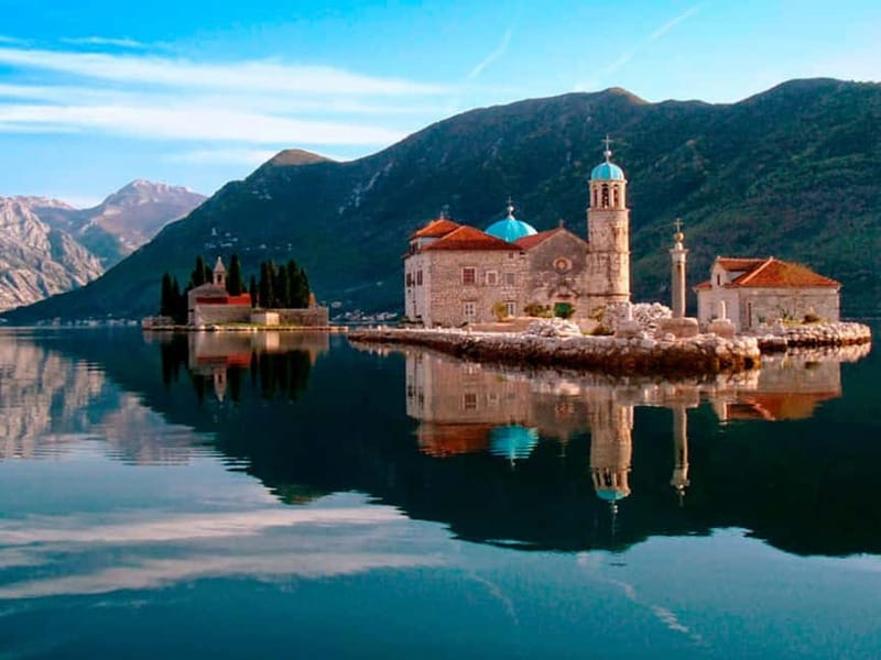 From Dubrovnik: Montenegro Boat Tour from Perast to Kotor - Kotor Old Town: Guided Orientation, Then Freedom