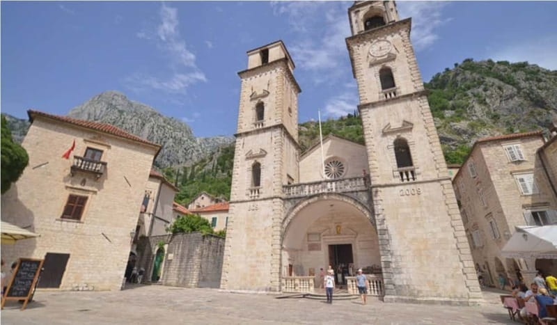 From Dubrovnik: Montenegro Day Trip with Cruise in Kotor Bay - Kotor old town: a guided start, then time on your own
