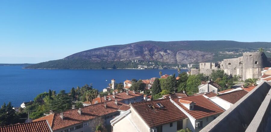 From Dubrovnik: Perast, Kotor & Budva Small-Group Day Trip - Perast and the Boat to Our Lady of the Rocks