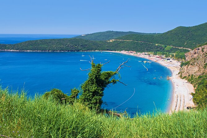 Kotor-Budva-St Stefan tour - including tasting traditional food and wine - How much guiding should you expect?