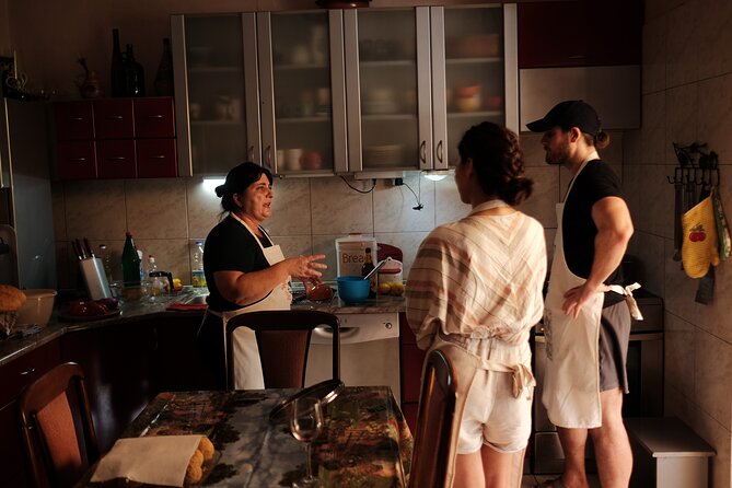 Kotor private cooking class with lunch and Old town guided tour - A short walk from the old town to Susana’s home