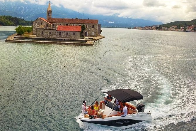 Lady of the Rocks and Perast Old Town - A quick boat ride with two memorable stops