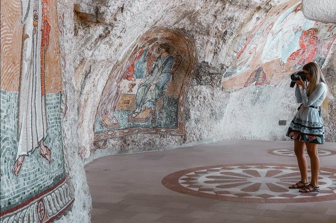 Ostrog Monastery tour - Why Ostrog Monastery is worth the trip