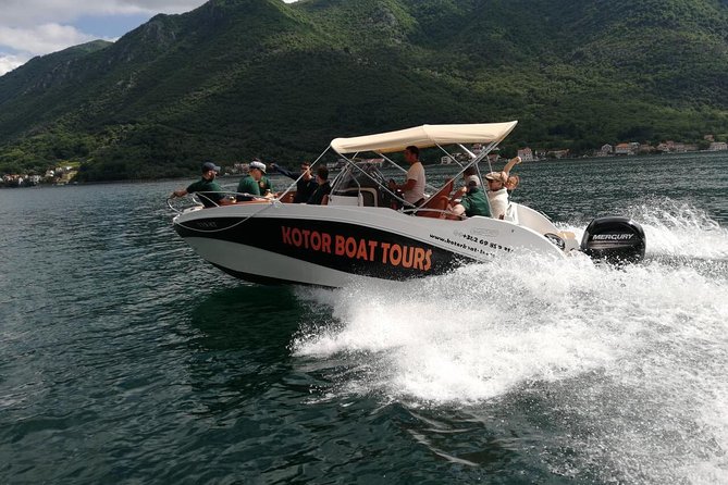 Private Blue Cave tour with a beach stop - 4h30min duration - What you see during the wider boat ride