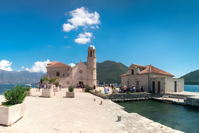 Private Tour Cable car -Kotor- Perast- our Lady of the Rocks - Guides, timing, and the value of private transport