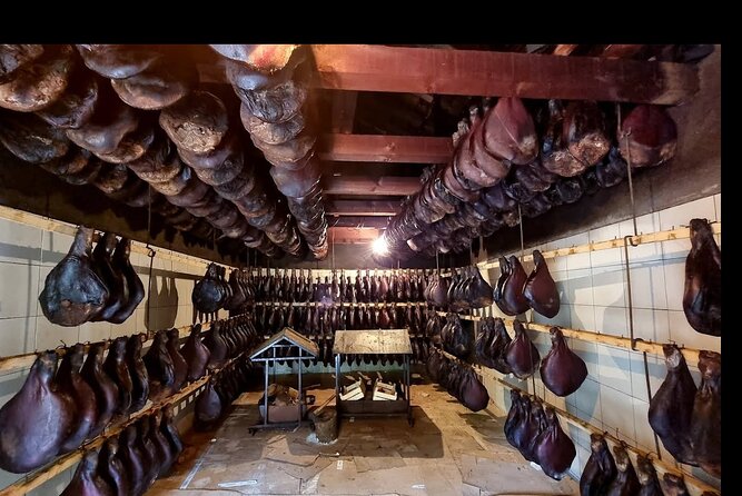 Private tour: Homemade food and wine tasting at my family home - Is the $167.76 price good value?