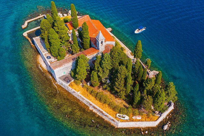 Private tour Perast and Our Lady of the Rocks 1.5h - Water, snorkeling masks, and what to bring