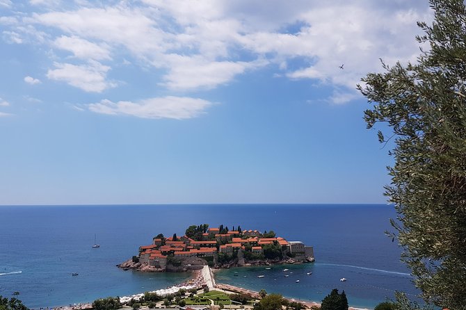 Private transfers from Podgorica Airport and city to Budva - Price, group size, and real value