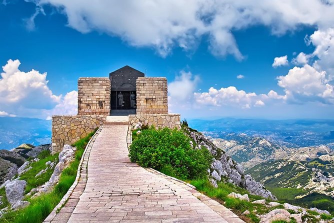 The Great Montenegro Tour from Kotor - Private tour - Lovcen National Park and the mausoleum climb