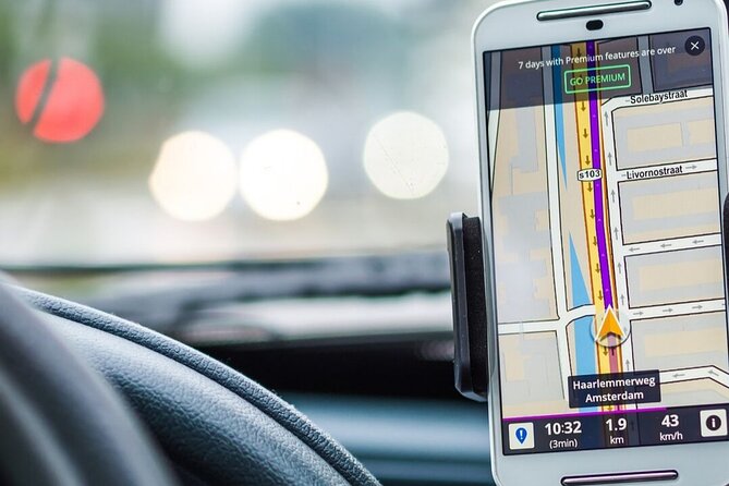 Transfer Podgorica Airport-city center - A driver who may add local context