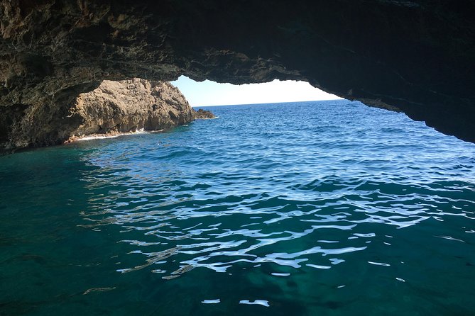 VIP Private Charter: Blue Cave & Lady of the Rocks (Flexible) - What the boat ride feels like